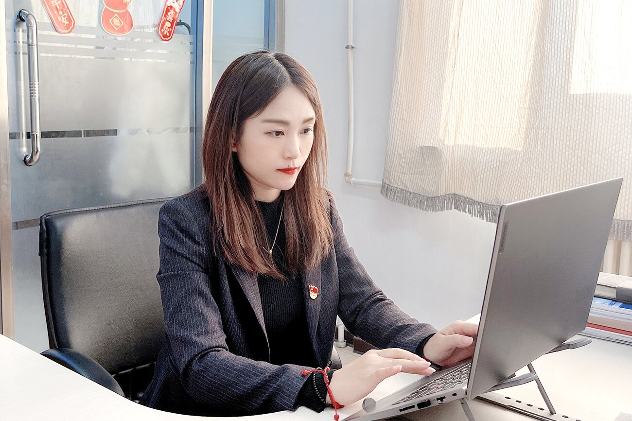 sunbet申搏官方网站集团国资战队&ldquo;英雄谱&rdquo;事迹专栏&mdash;&mdash;中药公司医学与市场部医学经理王丽宇